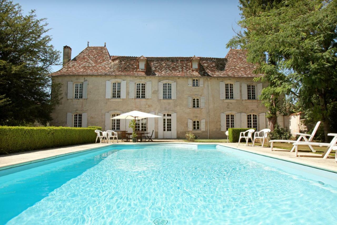 Chateau La Gentilhommiere Du Puits Notre-Dame 30 Rue De L'Eglise 24110 Saint Leon Sur L'Isle מראה חיצוני תמונה